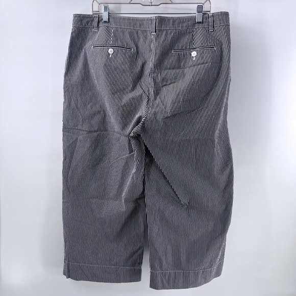 Talbots Deck Pant Women's Black White Stripe Wide Leg Cropped Pants Size 14 - Picture 9 of 10